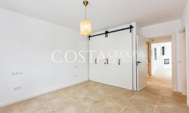 Resale - Villa -
Benissa - Benissa Centro