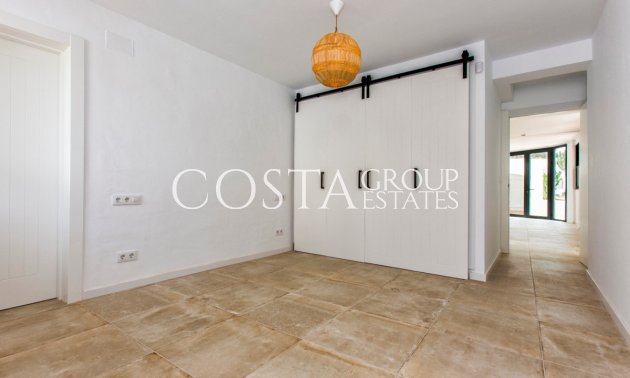 Resale - Villa -
Benissa - Benissa Centro