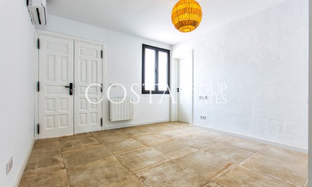 Resale - Villa -
Benissa - Benissa Centro