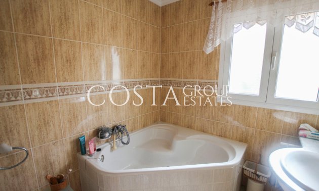 Resale - Villa -
Benissa - Benissa Coast