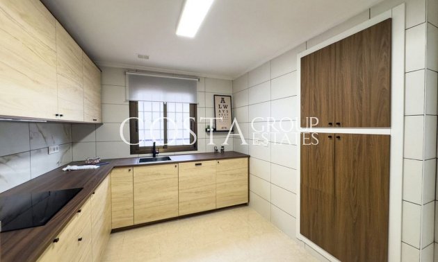 Resale - House -
San Miguel de Salinas - San Miguel de Salinas Centro