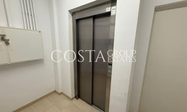 Resale - Apartments -
Orihuela - Orihuela Costa