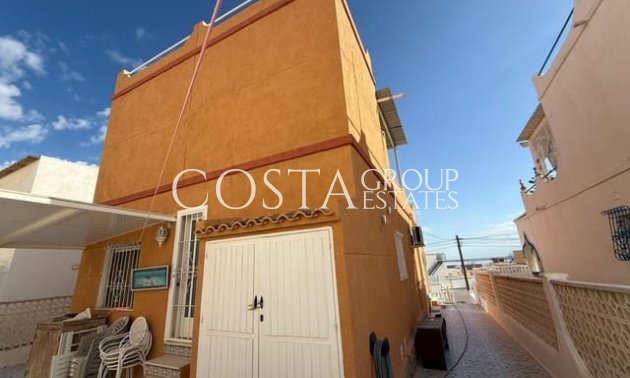 Resale - Villa -
San Miguel de Salinas - San Miguel de Salinas Centro