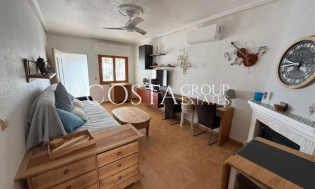 Resale - Villa -
San Miguel de Salinas - San Miguel de Salinas Centro