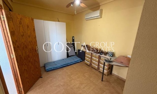 Resale - Villa -
San Miguel de Salinas - San Miguel de Salinas Centro