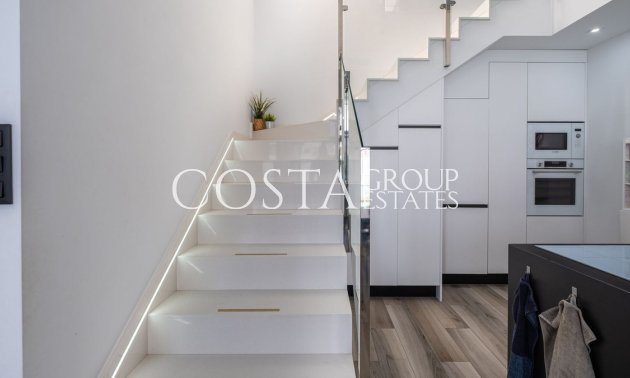 Resale - Villa -
Orihuela - Los Balcones