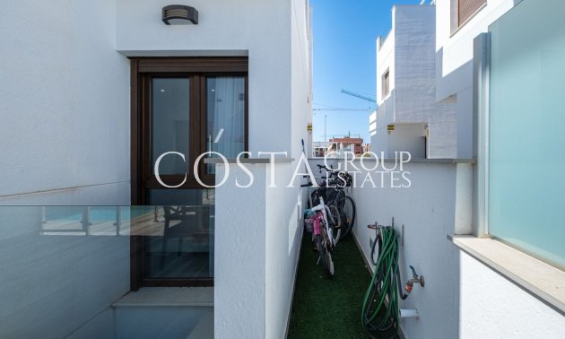 Resale - Villa -
Orihuela - Los Balcones