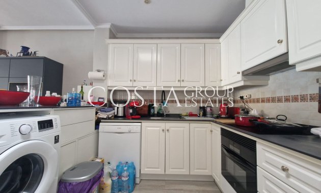 Resale - House -
Torrevieja - Torrevieja Centro