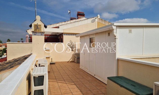 Resale - House -
Torrevieja - Torrevieja Centro