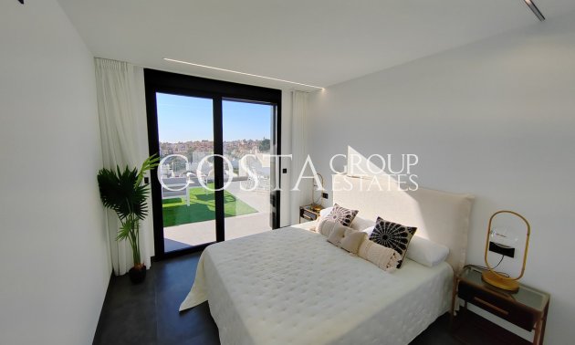Resale - Villa -
Orihuela - Los Balcones