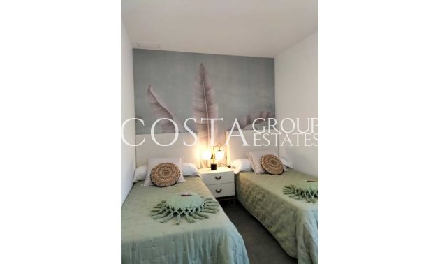 Resale - Villa -
Orihuela - Los Balcones