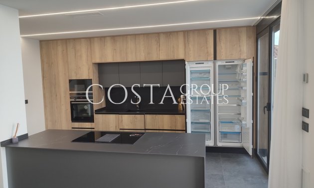 Resale - Villa -
Orihuela - Los Balcones