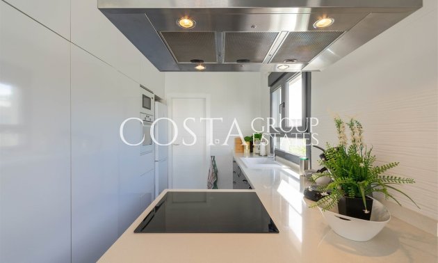 Herverkoop - Villa -
Benijofar