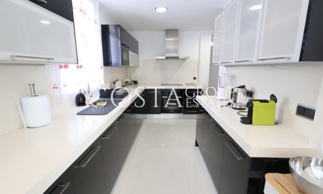 Resale - Villa -
Orihuela - Cabo Roig