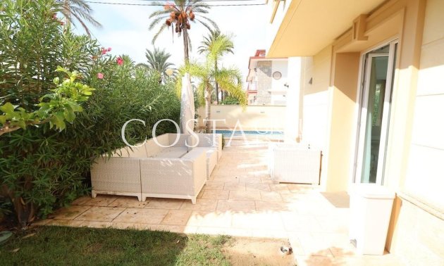 Resale - Villa -
Orihuela - Cabo Roig