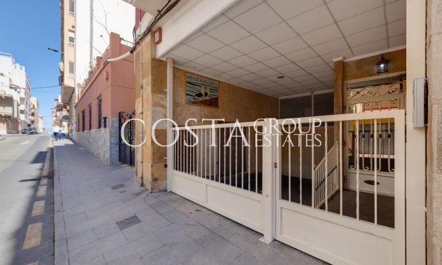 Resale - Apartments -
Torrevieja - Torrevieja Centro