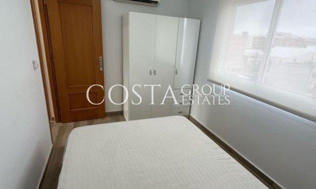 Odsprzedaż - Apartments -
Torrevieja - Torrevieja Centro