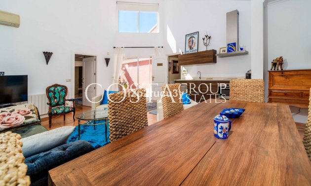 Resale - Villa -
Teulada - Moraira