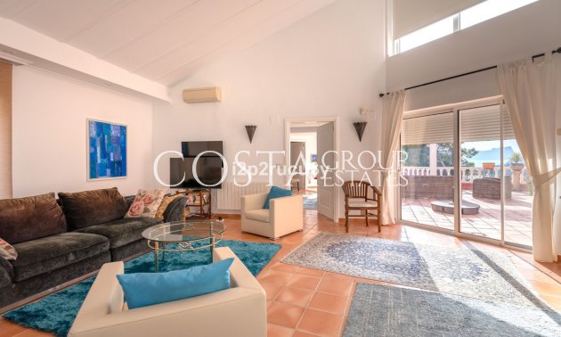 Resale - Villa -
Teulada - Moraira