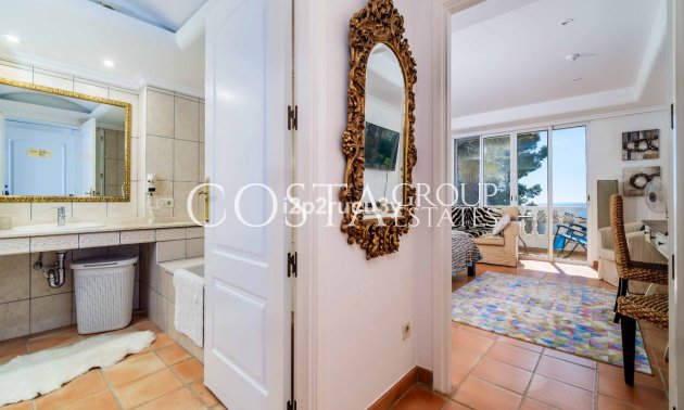 Resale - Villa -
Teulada - Moraira