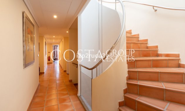 Resale - Villa -
Teulada - Moraira