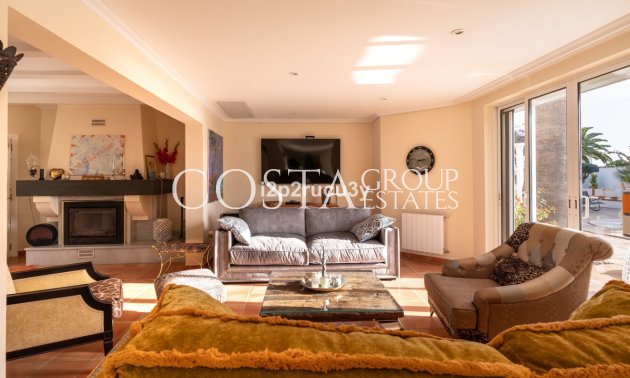 Resale - Villa -
Teulada - Moraira