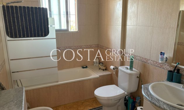 Resale - House -
Algorfa - Algorfa Centro