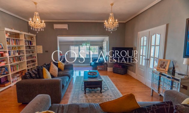 Resale - Villa -
Almoradí - Heredades