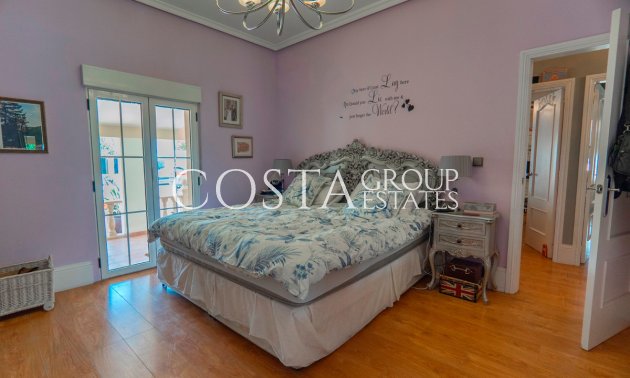 Resale - Villa -
Almoradí - Heredades