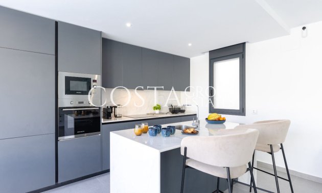 Resale - Villa -
Algorfa - La Finca Golf