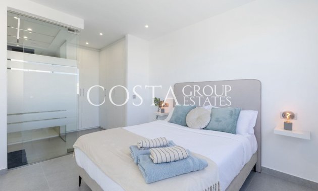 Resale - Villa -
Algorfa - La Finca Golf