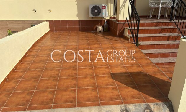 Resale - House -
Algorfa - Algorfa Centro