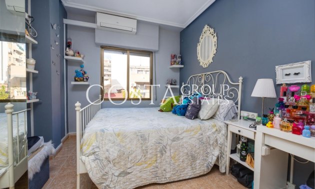 Resale - Apartments -
Torrevieja - Torrevieja Centro