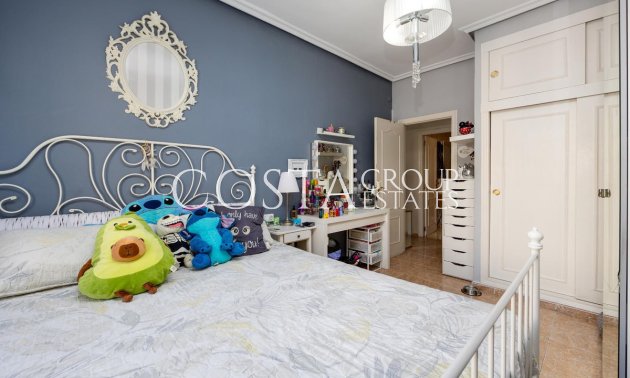 Resale - Apartments -
Torrevieja - Torrevieja Centro