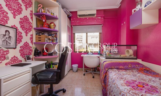 Resale - Apartments -
Torrevieja - Torrevieja Centro