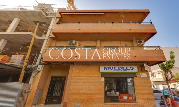 Resale - Apartments -
Torrevieja - Torrevieja Centro