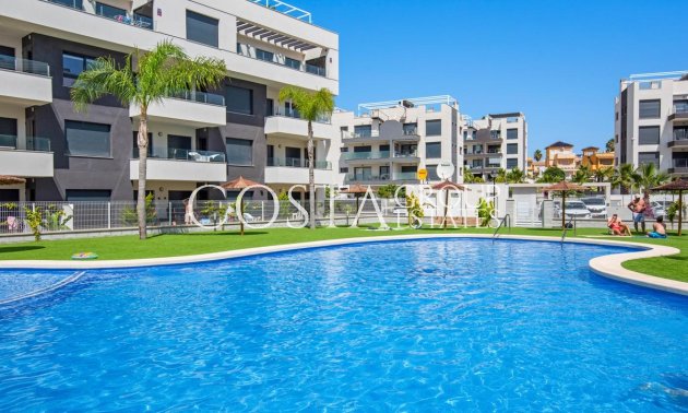 Resale - Apartments -
Orihuela - Orihuela Costa
