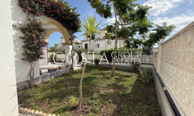 Resale - Apartments -
San Miguel de Salinas - San Miguel de Salinas Centro