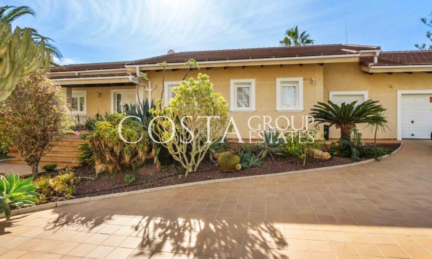 Resale - Villa -
Orihuela - Cabo Roig