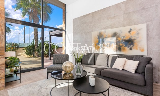 Resale - Villa -
Orihuela - Lomas de Cabo Roig