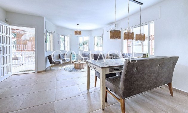 Resale - Villa -
Los Alcazares - Los Alcazares Centro