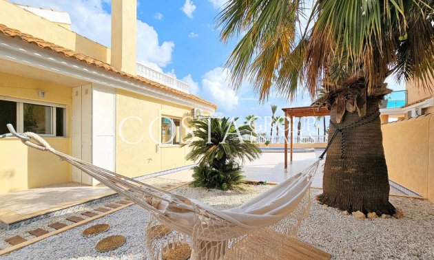 Resale - Villa -
Los Alcazares - Los Alcazares Centro