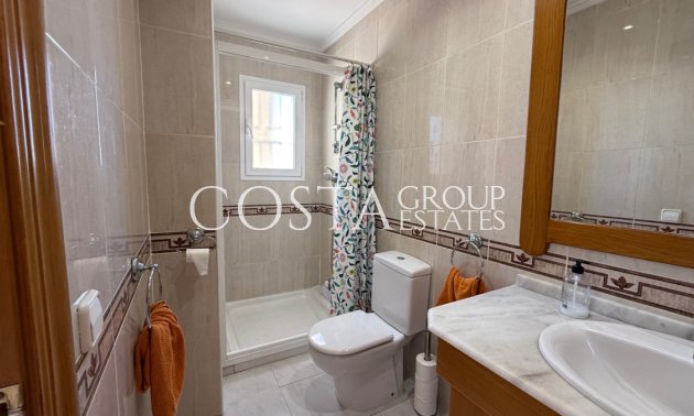 Resale - Villa -
Orihuela - Orihuela Costa