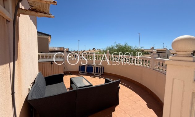 Resale - Villa -
Orihuela - Orihuela Costa