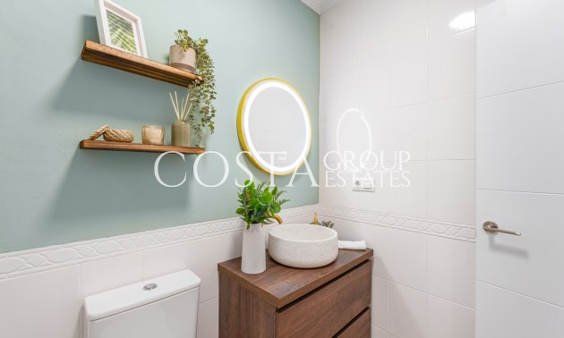 Resale - House -
Orihuela - Villamartin