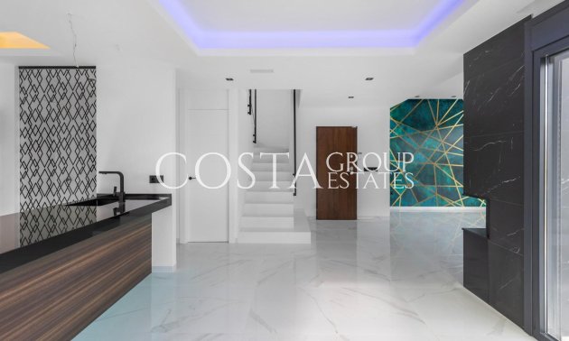 Resale - Villa -
Torrevieja - Torrevieja Centro