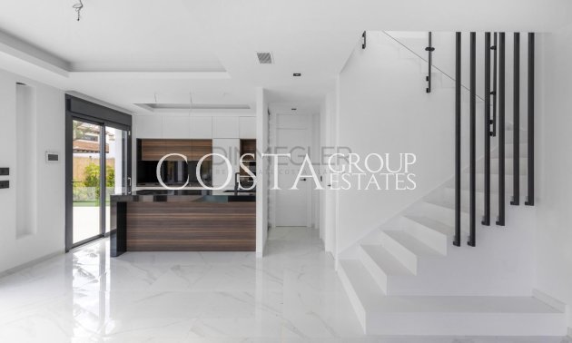 Resale - Villa -
Torrevieja - Torrevieja Centro