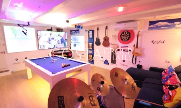 Resale - Villa -
Orihuela - Orihuela Costa