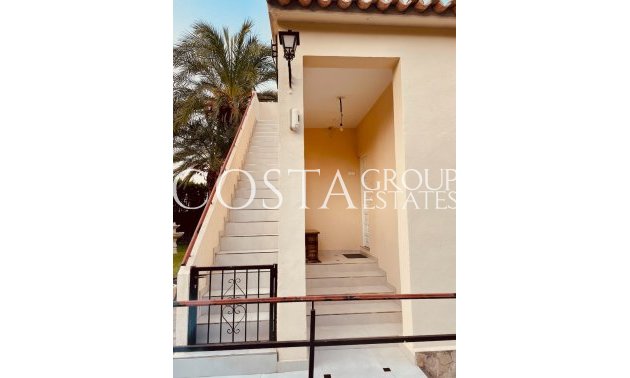 Resale - Villa -
Calpe - Calpe Centro