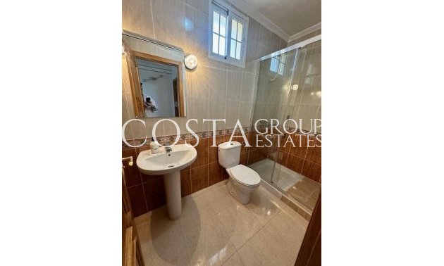 Resale - House -
Orihuela - Orihuela Costa